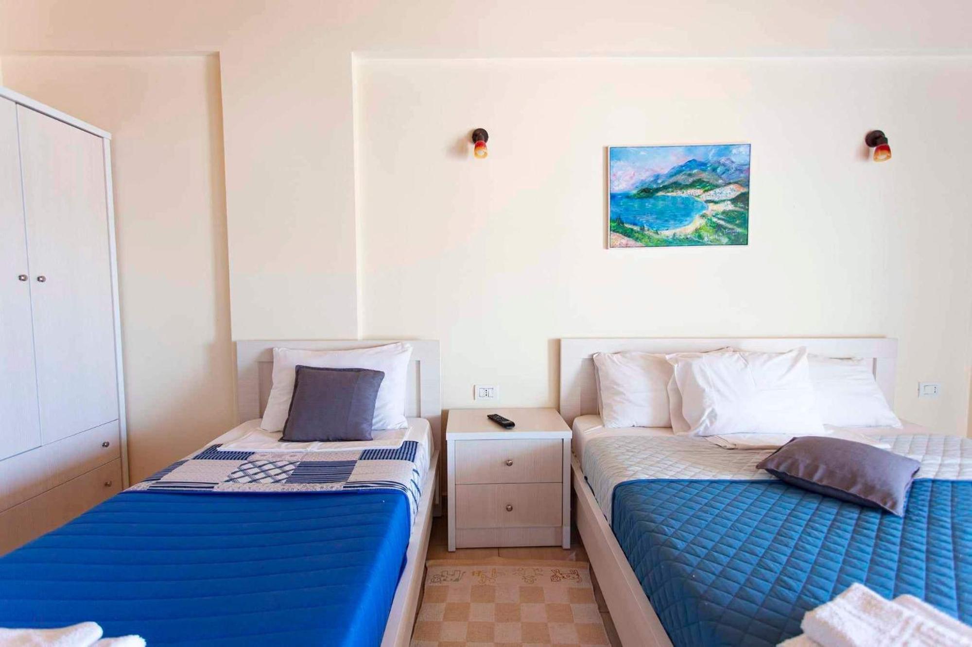 George Hotel Rooms&Suites Хімара Екстер'єр фото