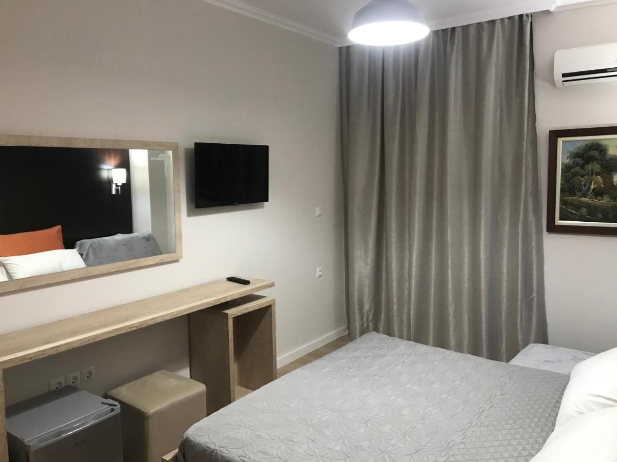 George Hotel Rooms&Suites Хімара Екстер'єр фото